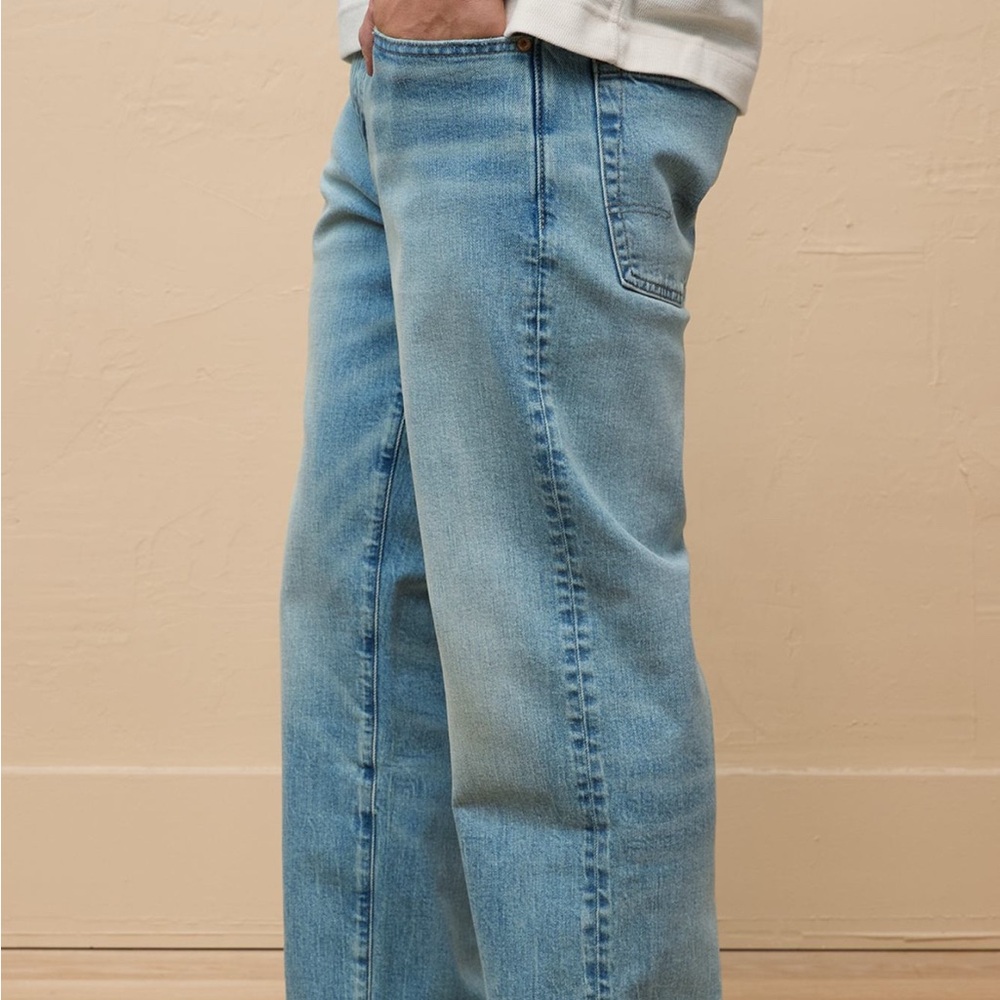 ‼️SOLD‼️ Like New A&E Easyflex baggy jeans - Picture 3 of 7